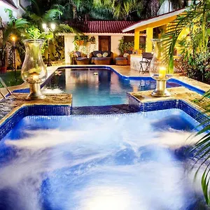 Hacienda Boutique B&b&spa Solo Adultos Couette-café